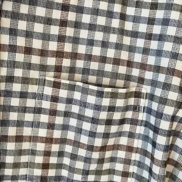 Johston & Murphy thin wale corduroy long sleeve button down shirt - Picture 3 of 5